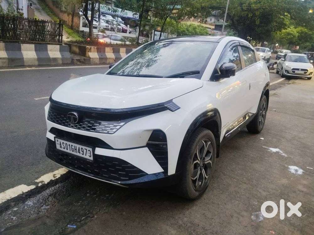 Tata Curvv Creative 1.2 Revotron Petrol 6mt, 2025, Petrol