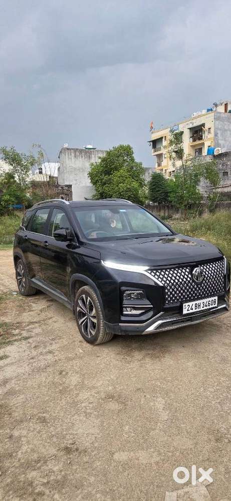 Mg Hector Plus Sharp Dct, 2023, Petrol