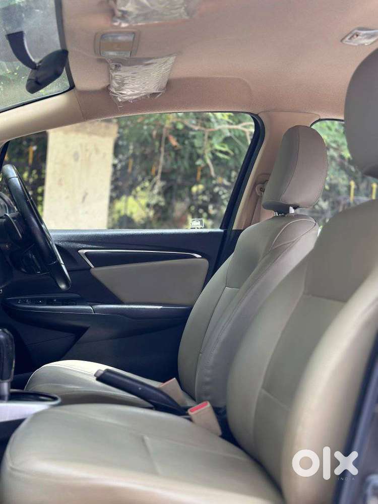 Honda Jazz V Automatic, 2017, Petrol