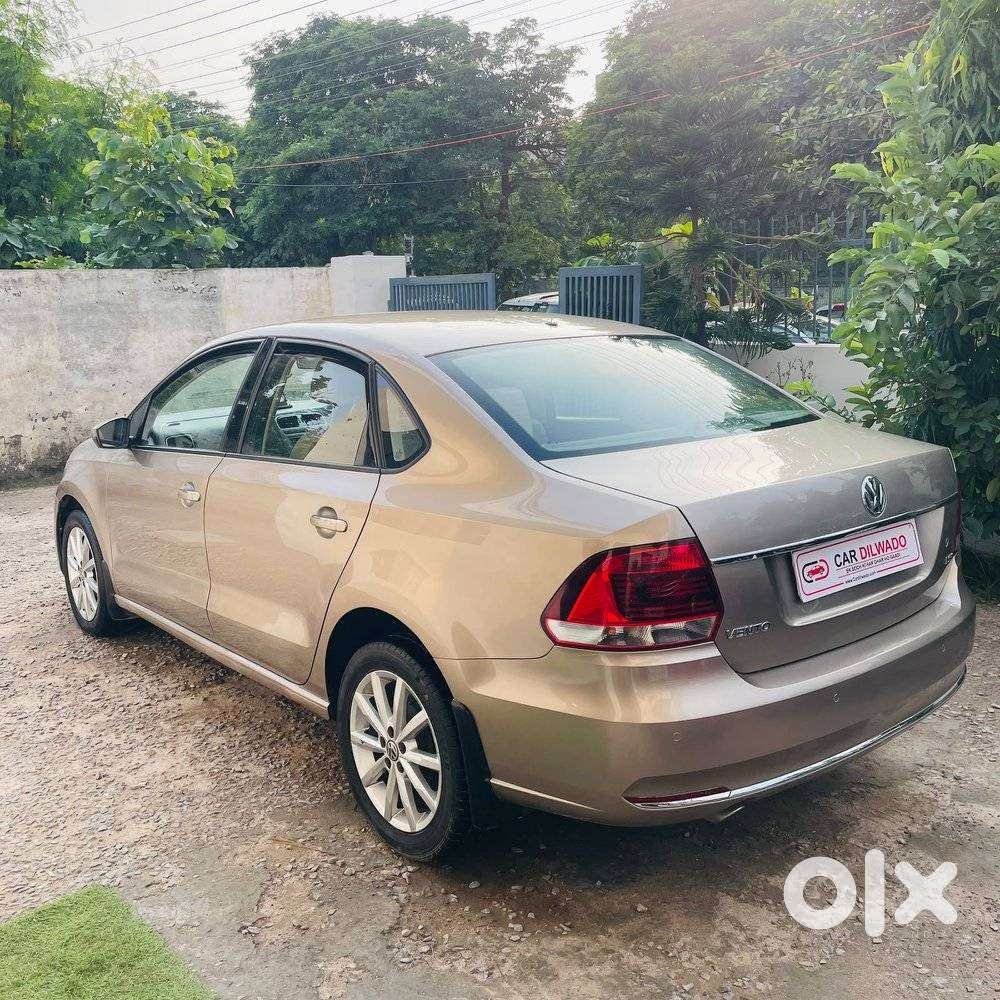 Volkswagen Vento 1.2 Highline Plus At 16 Alloy, 2018, Petrol