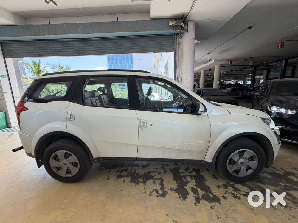 Mahindra Xuv500 At W6 2wd, 2017, Diesel