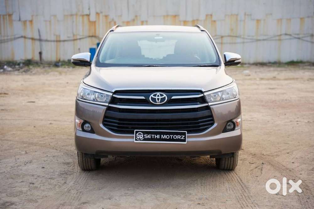 Toyota Innova Crysta 2.4 Gx Mt, 2017, Diesel