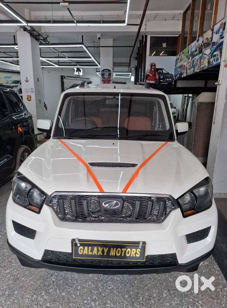 Mahindra Scorpio S6 Plus, 2015, Diesel