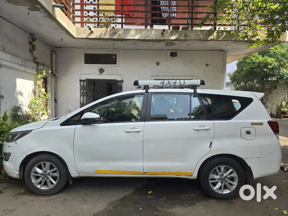 Toyota Innova Crysta 2018