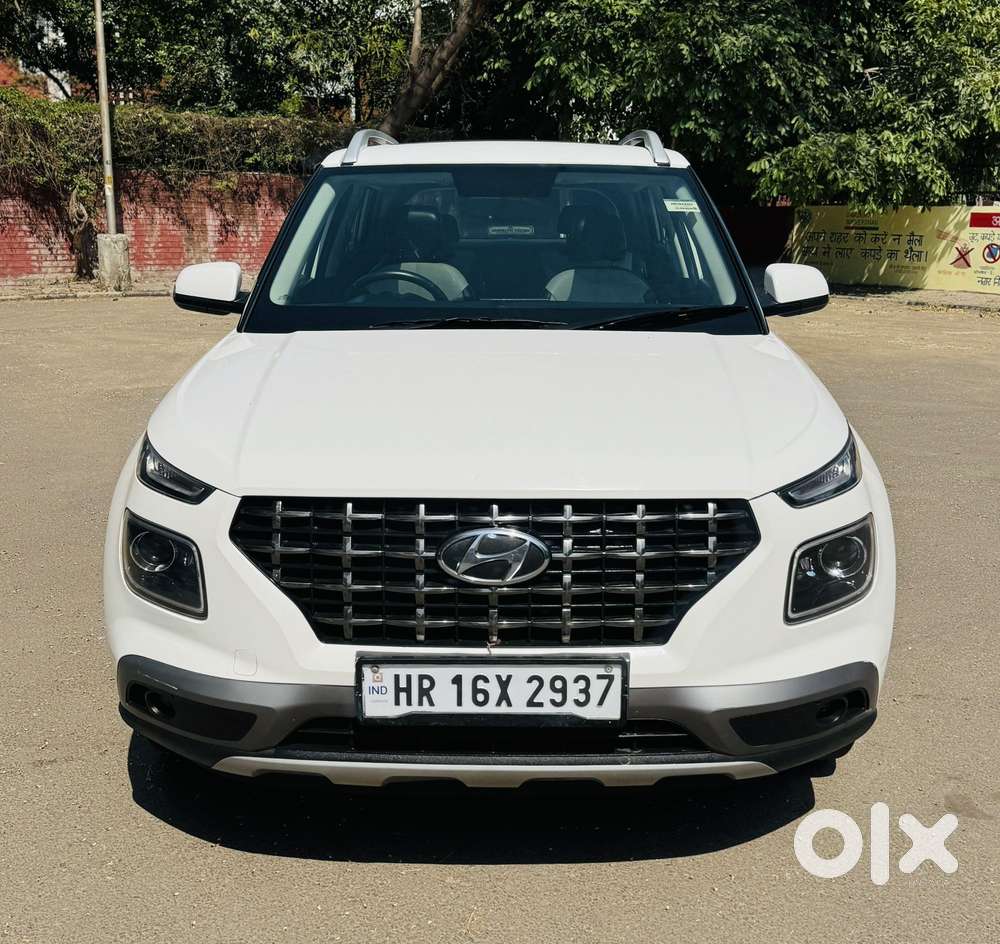 Hyundai Venue Sx (o) Mt 1.5 Diesel, 2020, Diesel