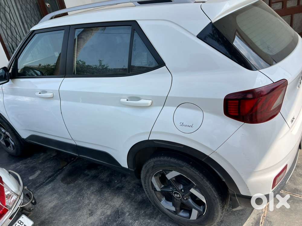 Hyundai Venue Diesel 2020