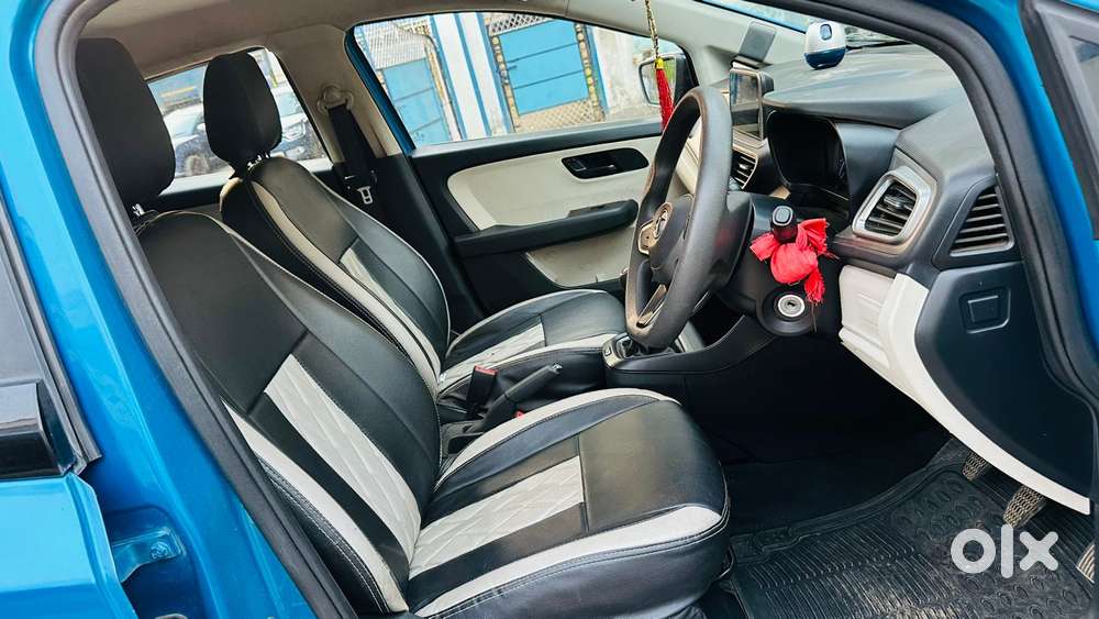 Tata Altroz 1.2 Xm Plus, 2021, Petrol