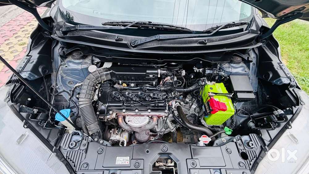 Maruti Suzuki Xl6 1.5 Zeta Mt, 2022, Petrol
