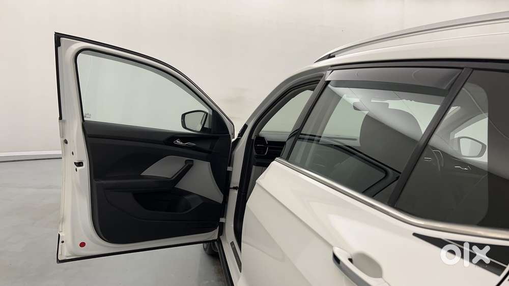 Skoda Kushaq Style 1.5l Tsi Mt, 2022, Petrol