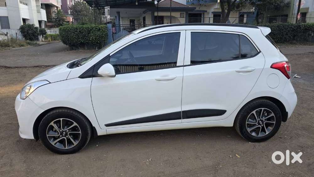 Hyundai Grand I10 [2017-2020] 1.2 Kappa Vtvt Sportz At, 2018, Petrol