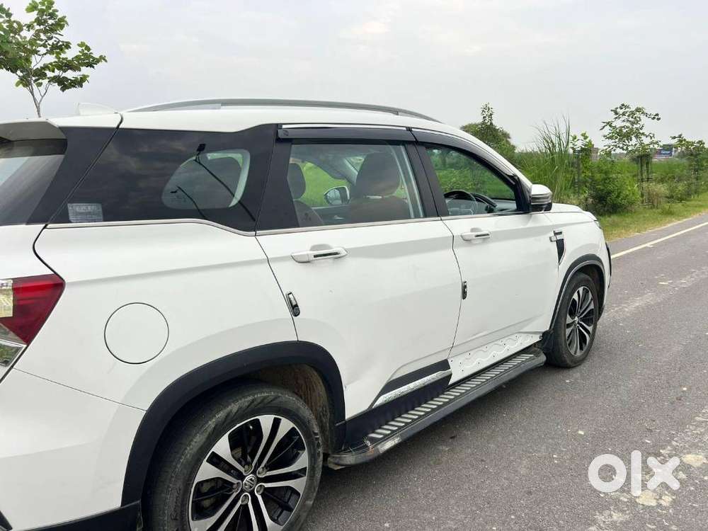 Mg Hector Plus 2021 Diesel Well Maintained