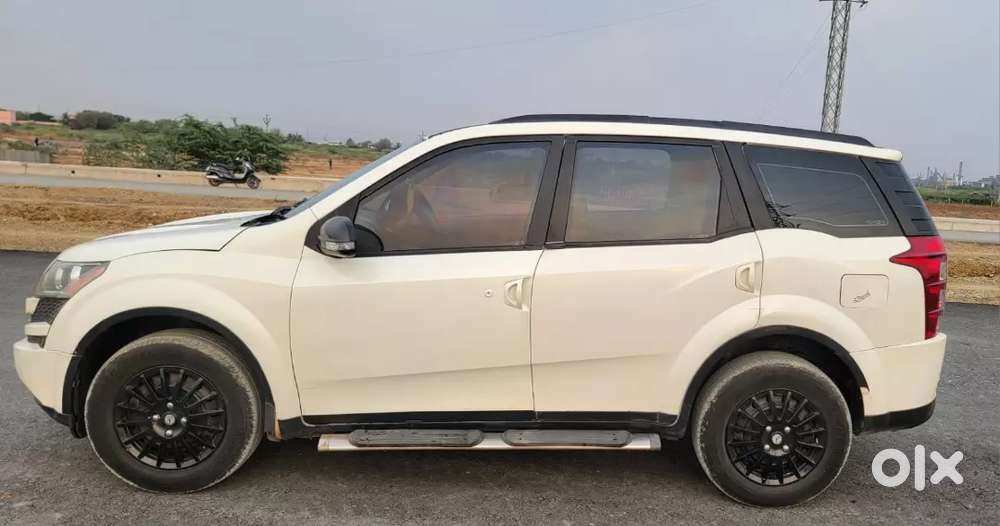Mahindra Xuv500 2014 Diesel 195000 Km Driven