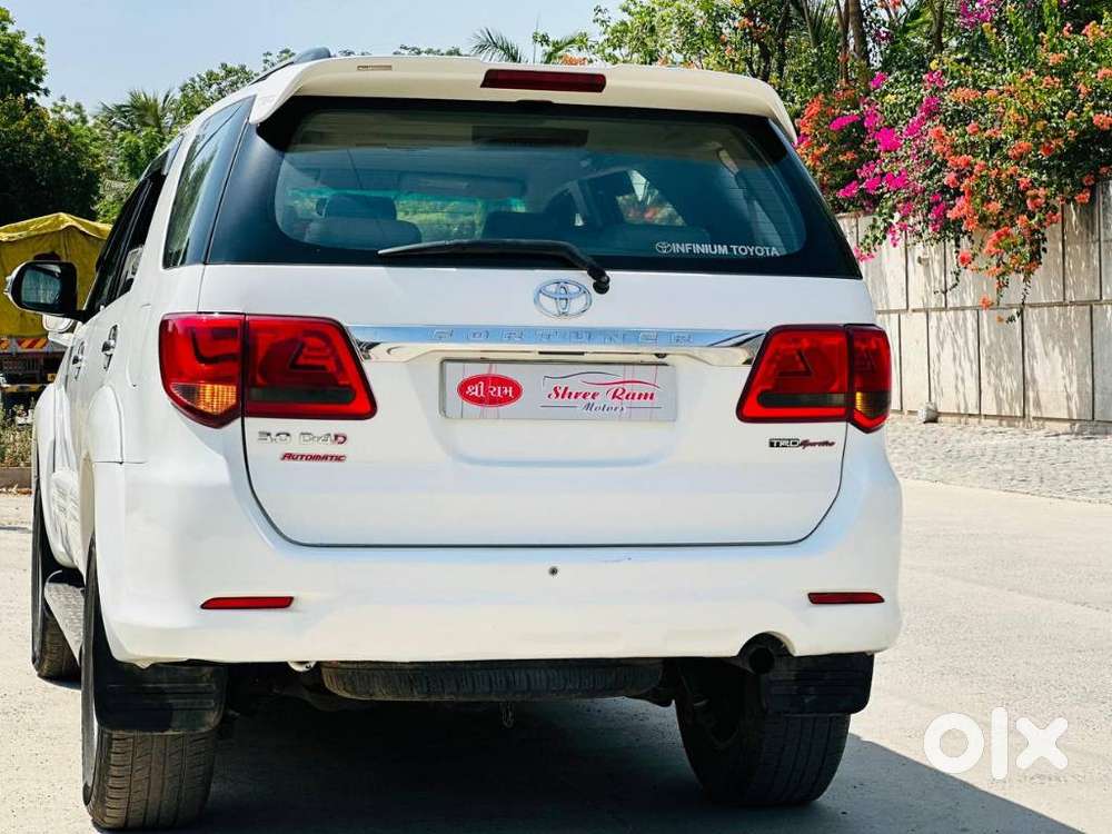 Toyota Fortuner 3.0 4x2 Automatic, 2014, Diesel