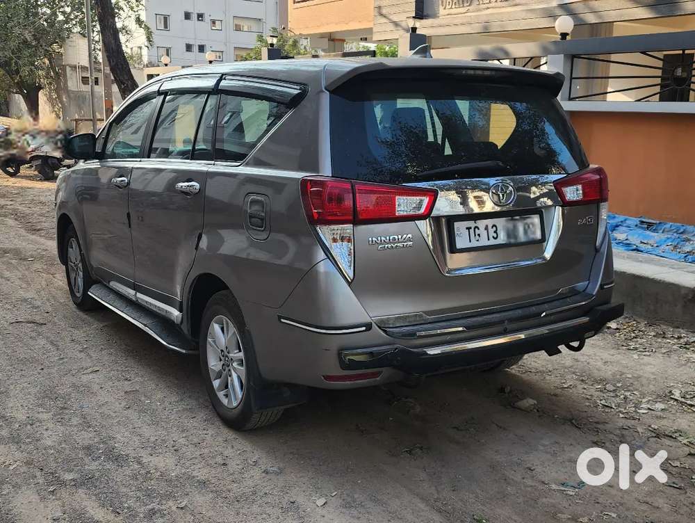 Toyota Innova Crysta 2018 Diesel 50500 Km Driven