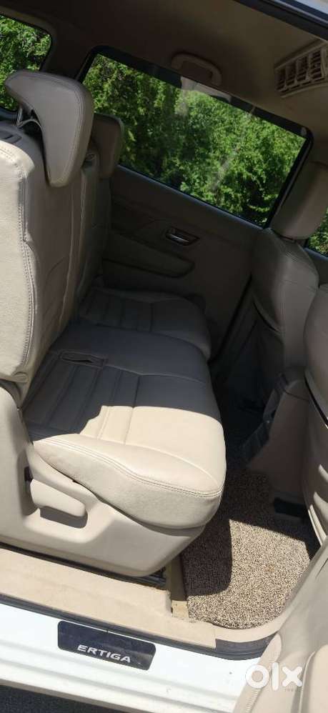 Maruti Suzuki Ertiga Vxi At Petrol, 2021, Petrol