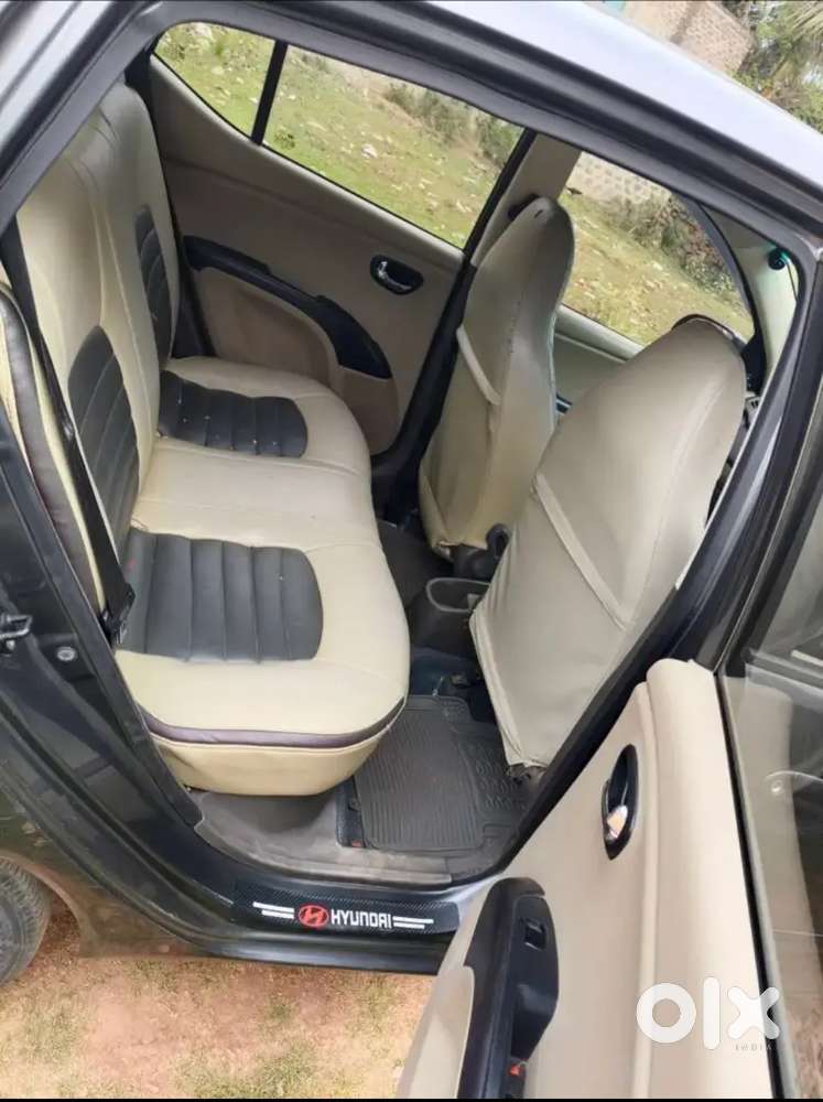 Hyundai I10 2012 Petrol 98000 Km Driven