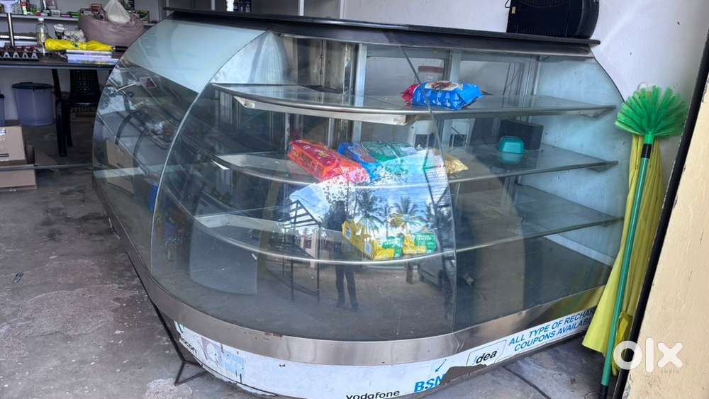 Glass Shelf/Couter Table