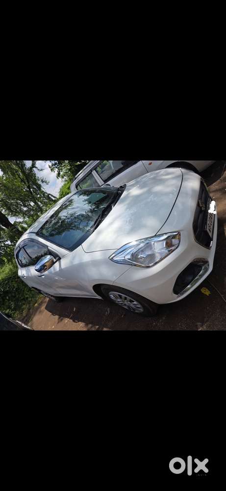 Maruti Suzuki Swift Dzire 2021 Petrol 35000 Km Driven