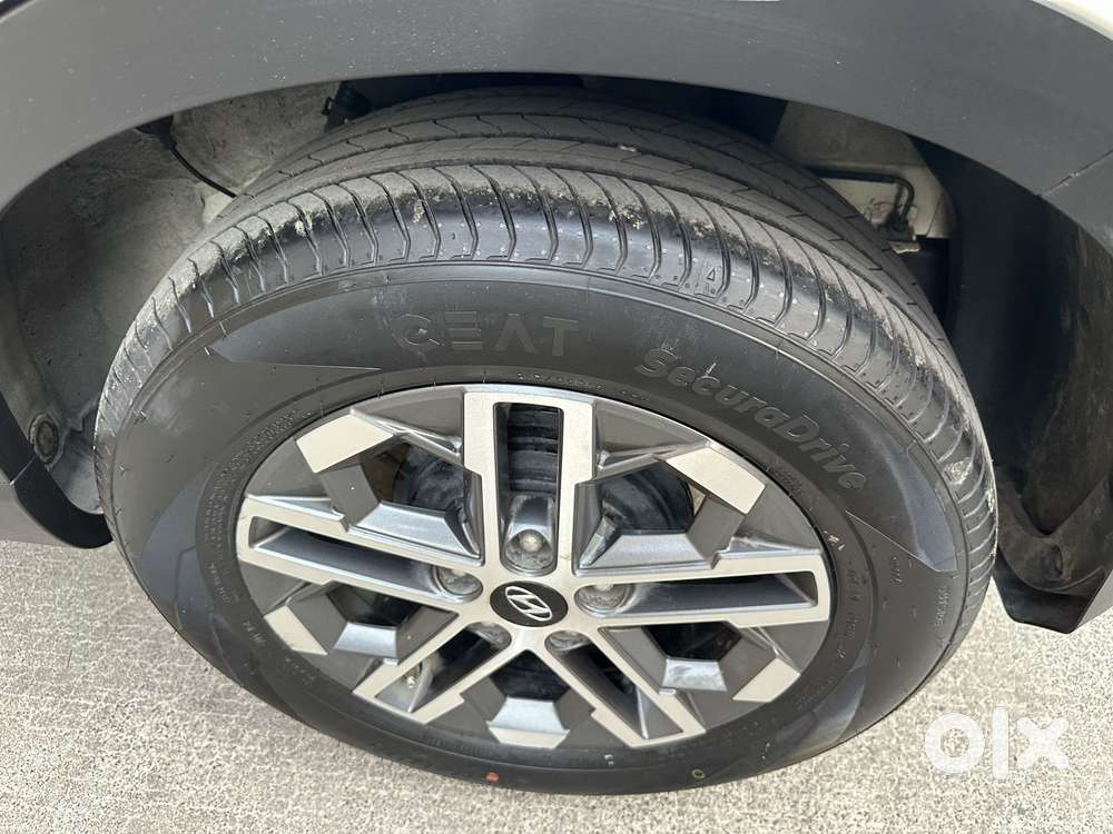 Hyundai Venue Sx (o) Mt 1.5 Diesel, 2023, Diesel