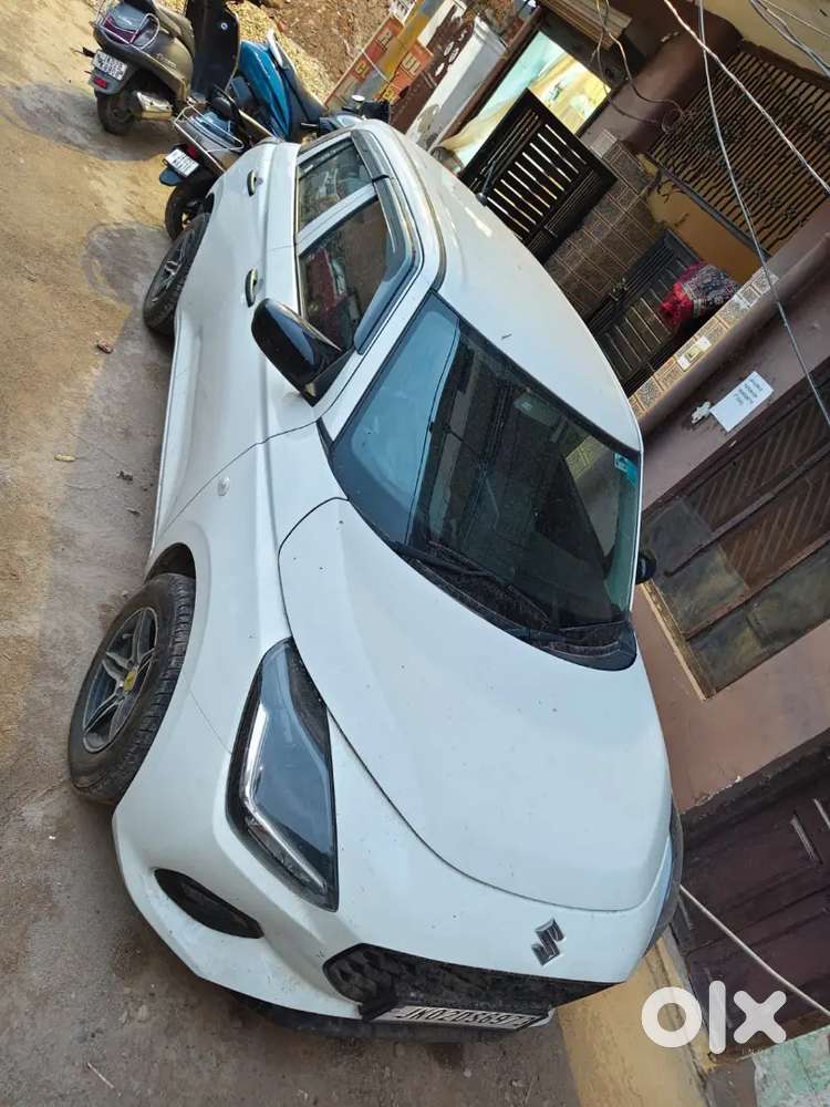 Maruti Suzuki Swift 2025 Petrol 7000 Km Driven