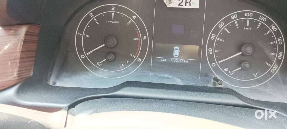 Toyota Innova Crysta [2020-ongoing] 2.4 Gx 8 Str, 2021, Diesel