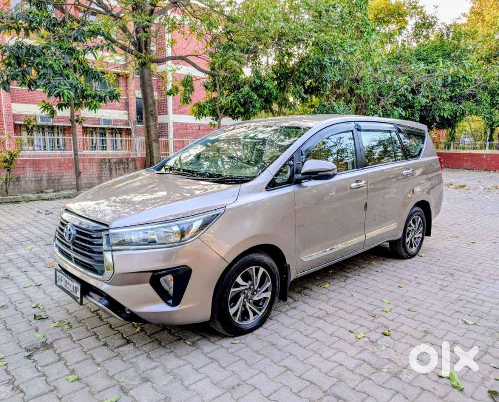 Toyota Innova Crysta 2.4 Gx Limited Edition 7 Str, 2022, Diesel