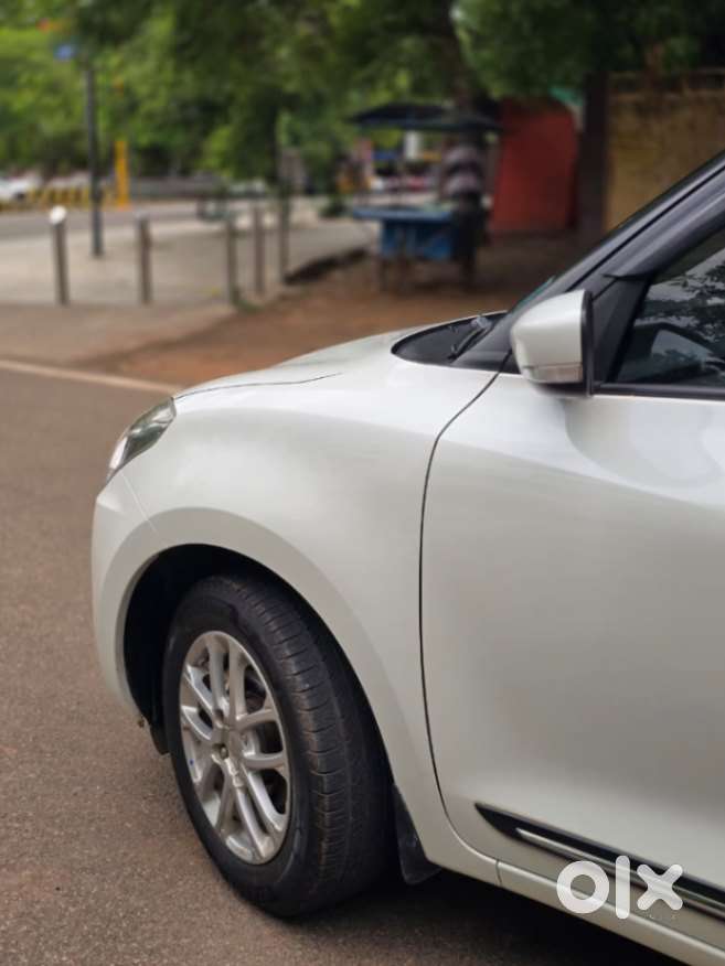 Maruti Suzuki Swift 2018 Amt Zxi, 2023, Petrol