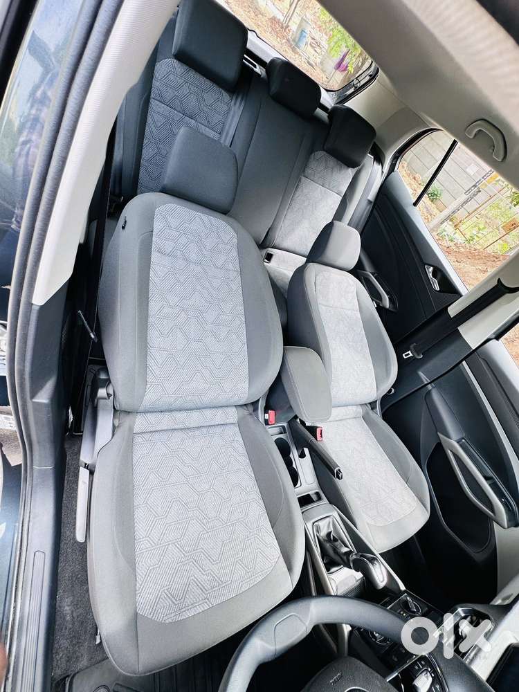 Skoda Kylaq Signature Plus At, 2025, Petrol