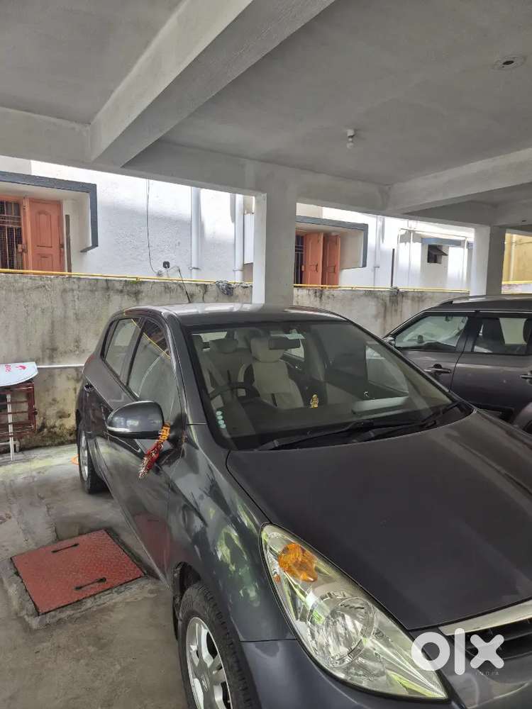 Hyundai I20 Petrol 2011 Manual