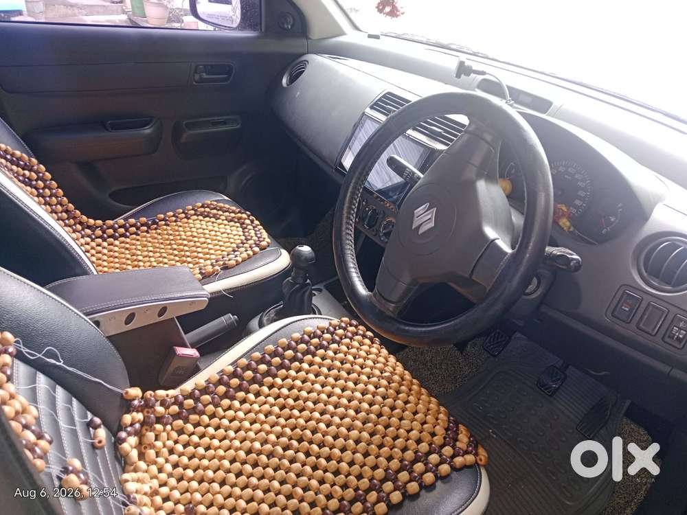 Maruti Suzuki Swift Dzire Vxi Optional, 2010, Petrol