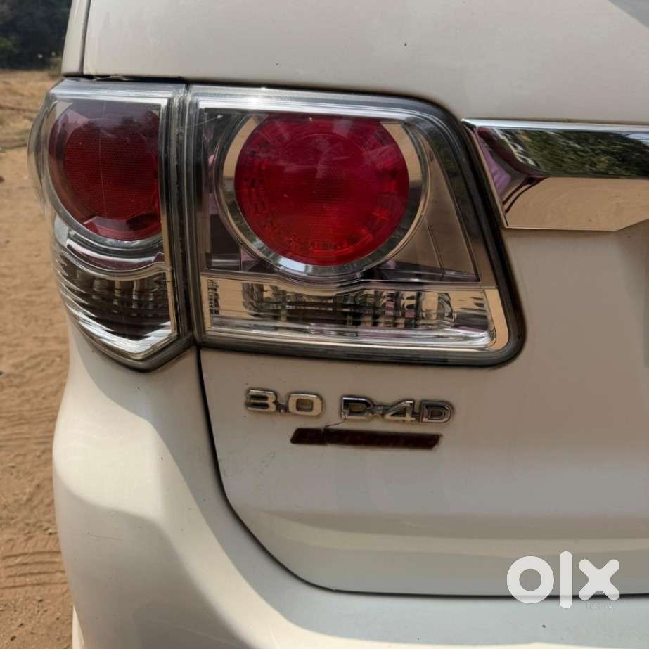 Toyota Fortuner 3.0 4x2 Automatic, 2013, Diesel
