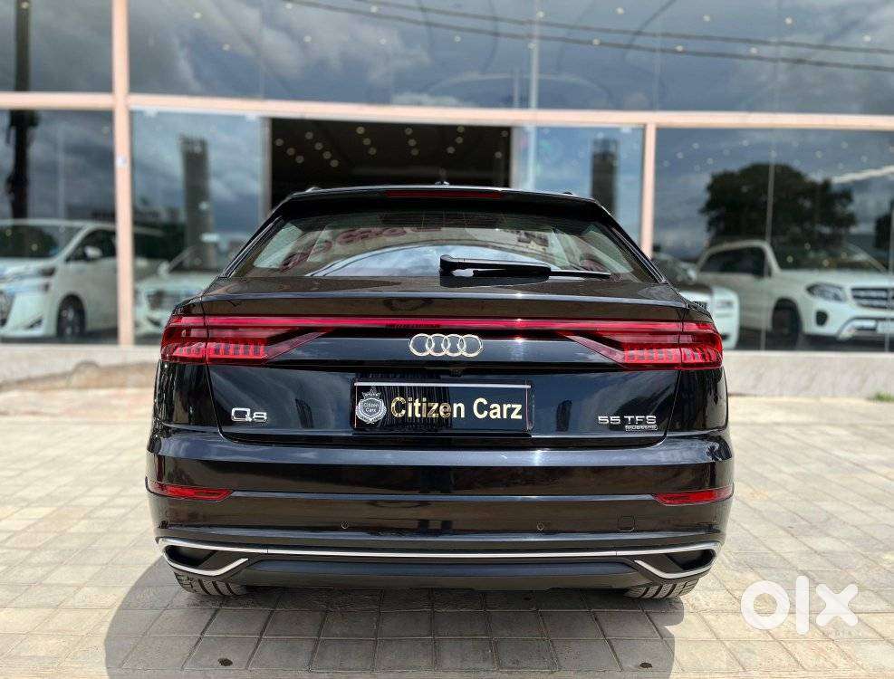 Audi Q8 3.0 Celebration Edition, 2021, Petrol