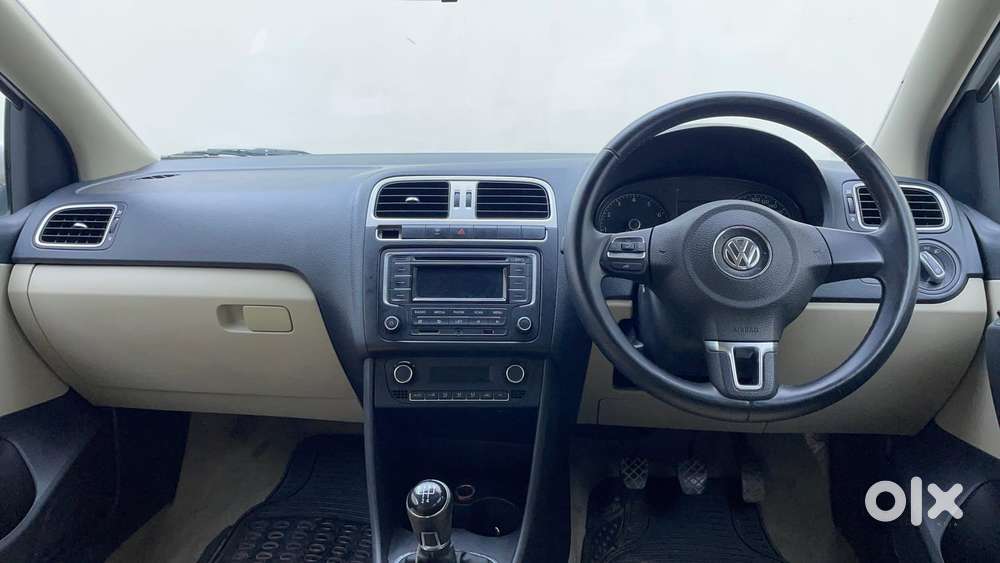 Volkswagen Polo Petrol Highline 1.2l, 2014, Petrol