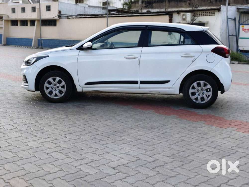 Hyundai I20 Sportz 1.2 Bs-iv, 2019, Petrol