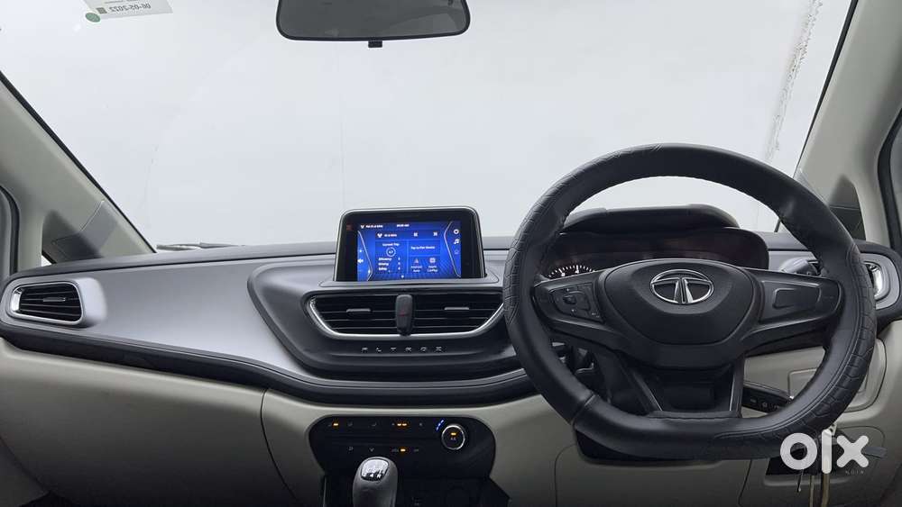 Tata Altroz 1.2 Xm Plus, 2022, Petrol