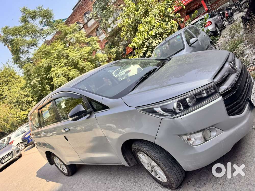 Toyota Innova Crysta 2.4 V 8 Str, 2017, Diesel