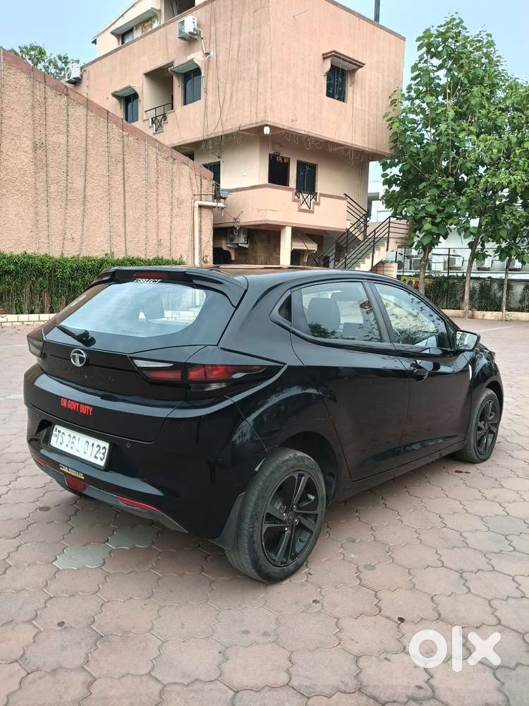 Tata Altroz 1.2 Xz Plus Dark Edition, 2021, Petrol