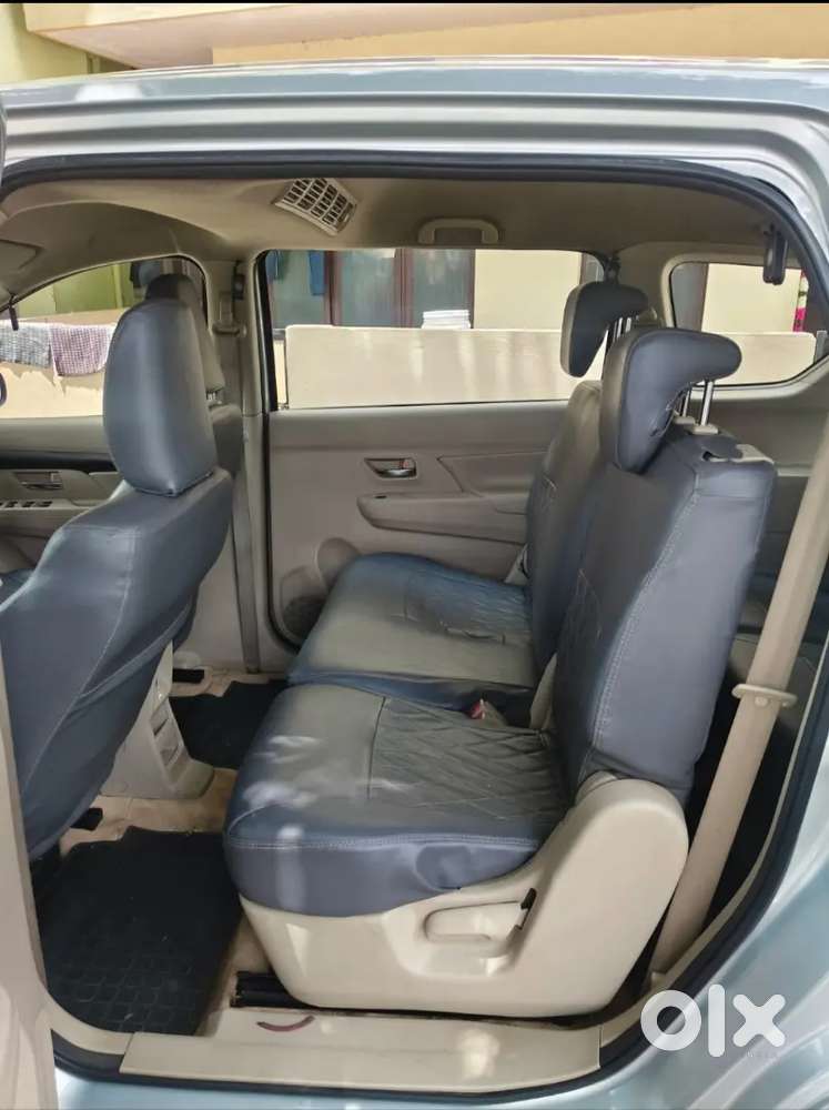 Maruti Suzuki Ertiga 2023 Petrol Hybrid