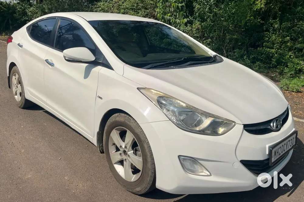 Hyundai Elantra 2013 Diesel 85000 Km Driven