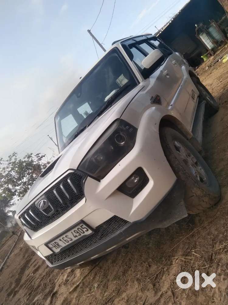 Mahindra Scorpio Classic 2017 Diesel Manual