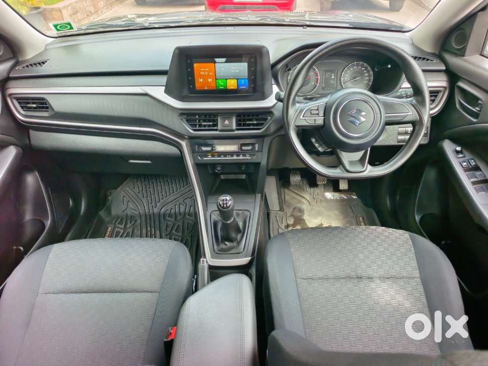 Maruti Suzuki Brezza 1.5 Vxi Smart Hybrid, 2025, Petrol