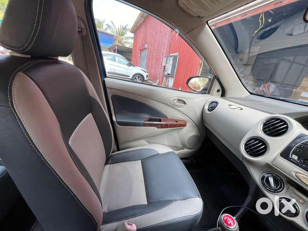 Toyota Car 2013 Petrol Manual