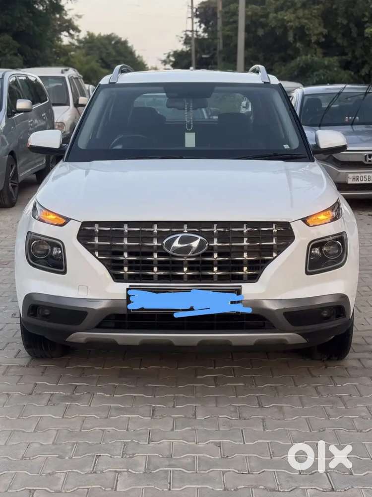 Hyundai Venue 2019 Petrol Well Maintained Excellent Condition