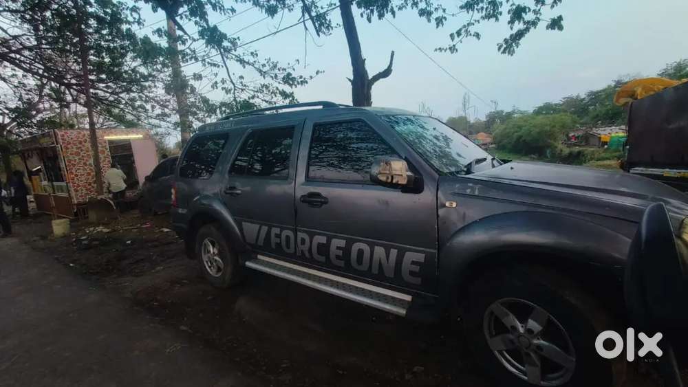 Force Motors Force One 2013 Diesel 83560 Km Driven