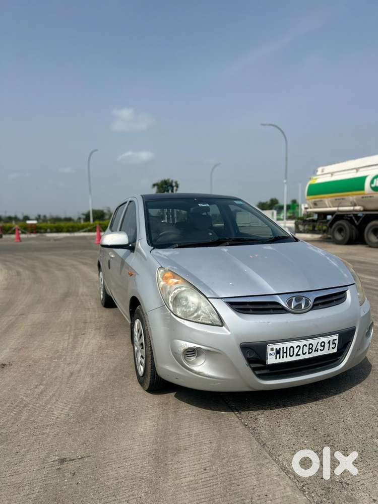 Hyundai Petrol Car 2011