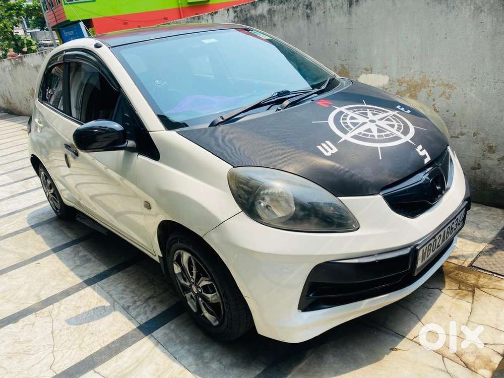 Honda Brio S Mt 2013  Petrol  Well Maintained  Excellent Condition