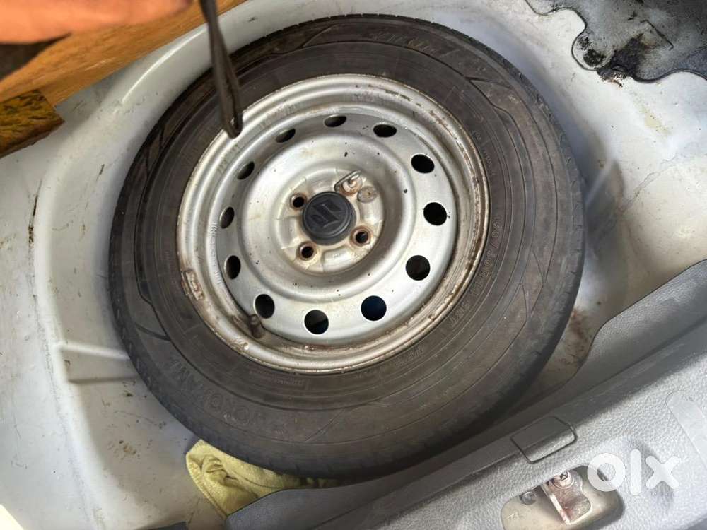 Maruti Suzuki Swift Dzire Tour 2017 Diesel Well Maintained