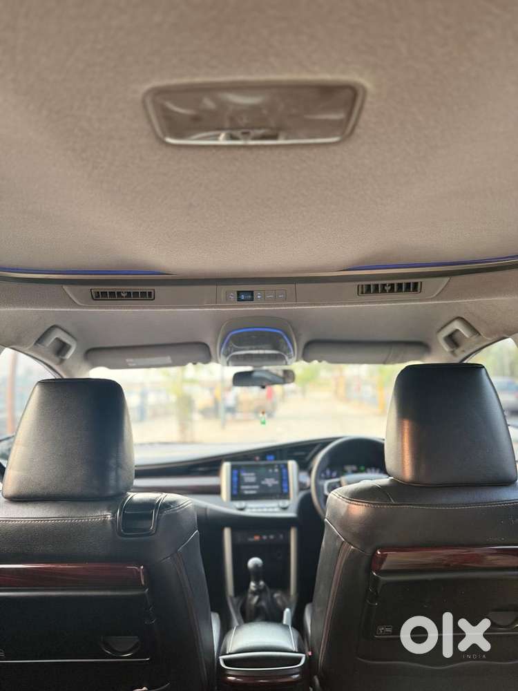 Toyota Innova Crysta 2.4 Z 7 Str, 2016, Diesel