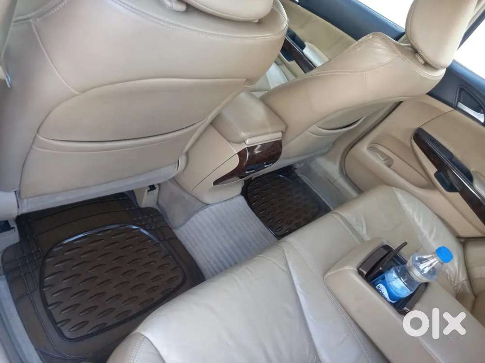 Single Owner Showroom Service Vehicle In Good Condition