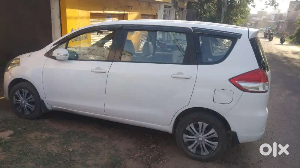 Maruti Suzuki Ertiga 2013 Diesel 100000 Km Driven